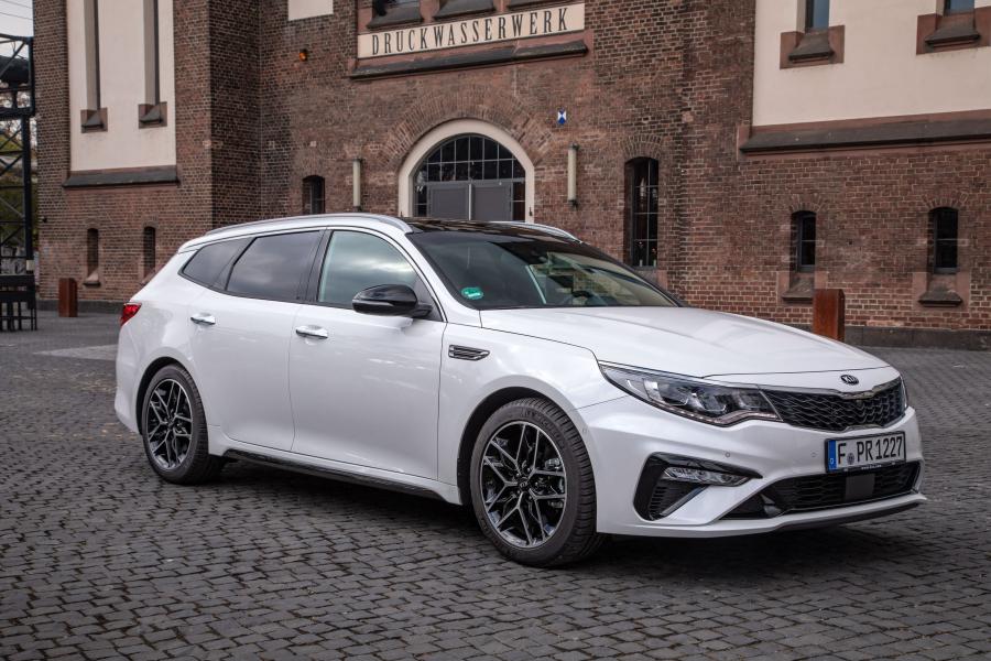  Kia Optima Sportswagon GT Line (JF) 2018 года  (WW) (фото 17 из 44)